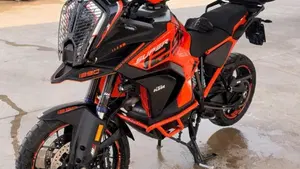 KTM 1290 Super Adventure S (2022 - 25)  (2)