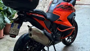 KTM 1290 Super Adventure S (2022 - 25)  (17)