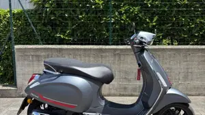 Vespa Sprint 125 (2021 - 24)  (2)