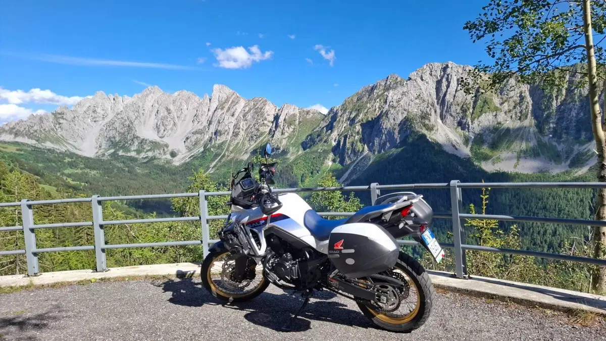 Honda Transalp XL750 (2023 - 24)  (2)