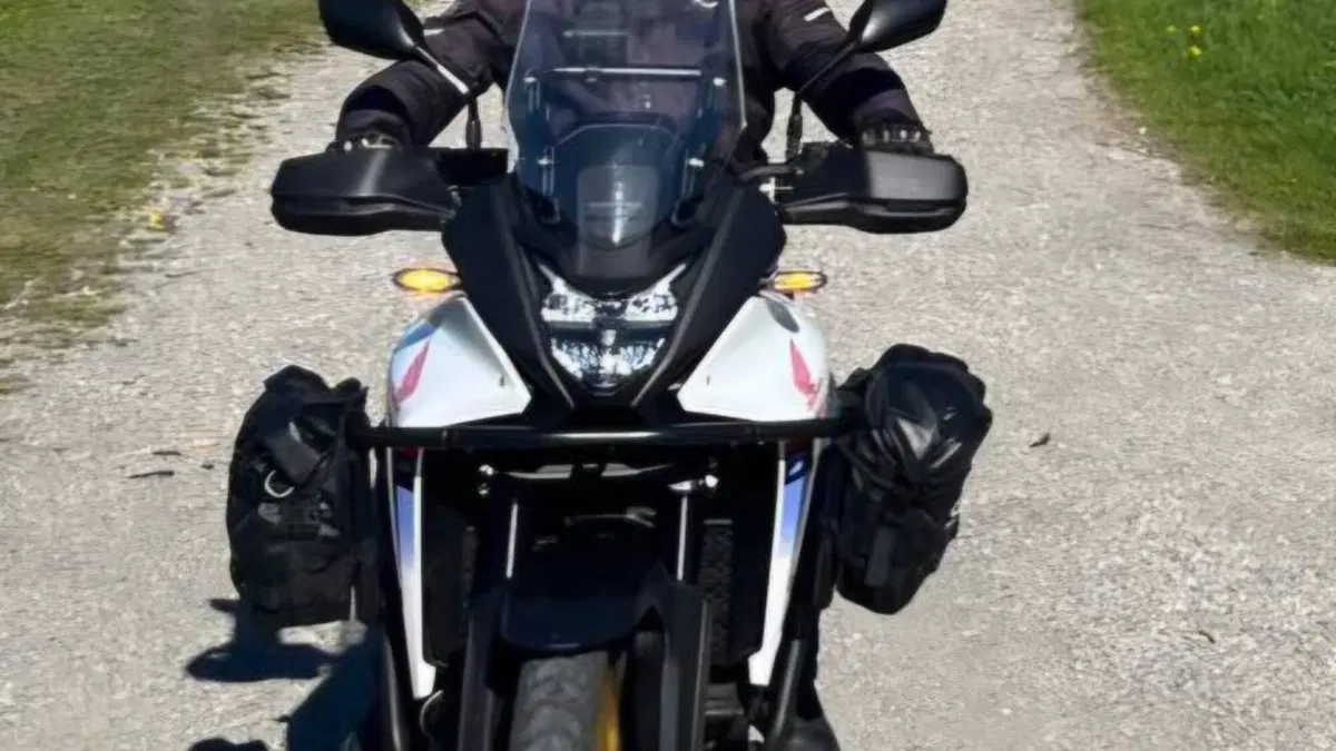 Honda Transalp XL750 (2023 - 24)  (3)