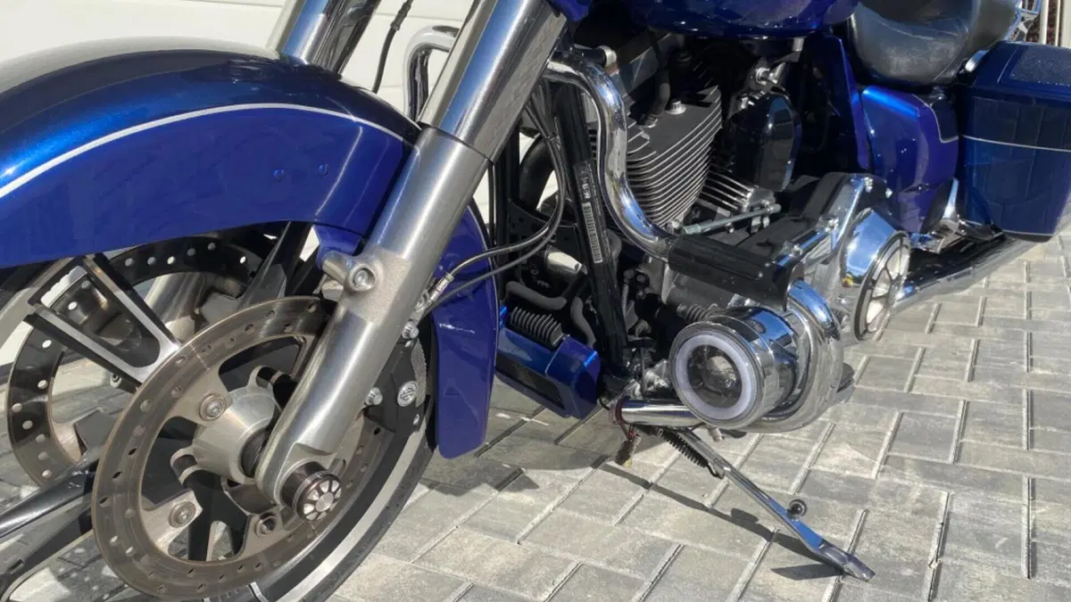 Harley-Davidson 1690 Street Glide Special (2014 - 16) - FLHX  (11)