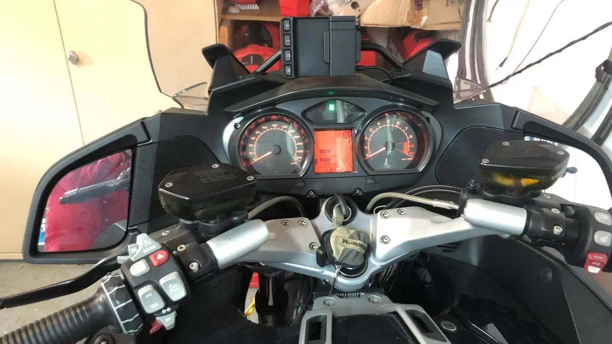 Bmw R 1200 RT (2010 - 13)  (3)