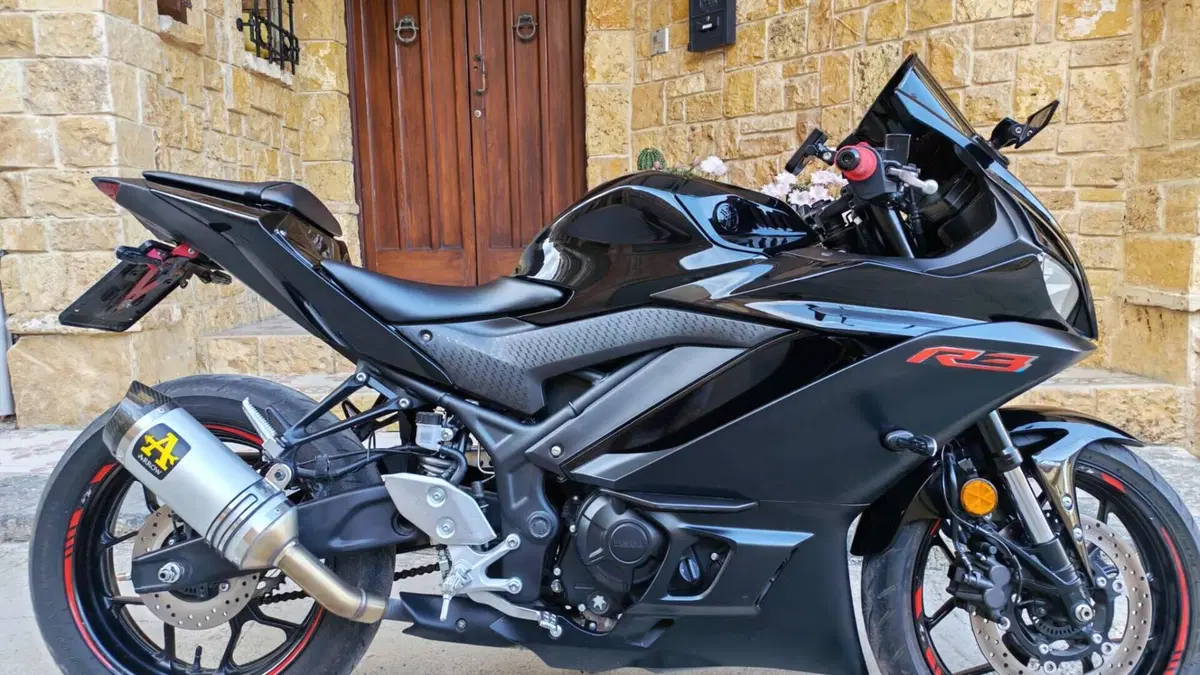 Yamaha YZF R3 (2021 - 24)  (2)
