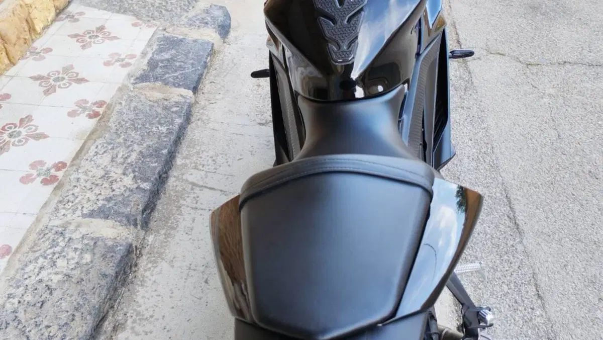 Yamaha YZF R3 (2021 - 24)  (6)