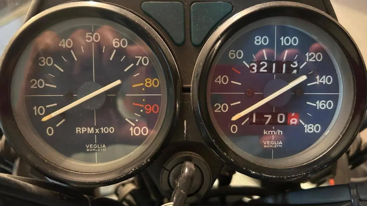 Moto Guzzi   (3)