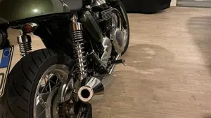 Triumph Thruxton 900 (2004 - 15)  (2)