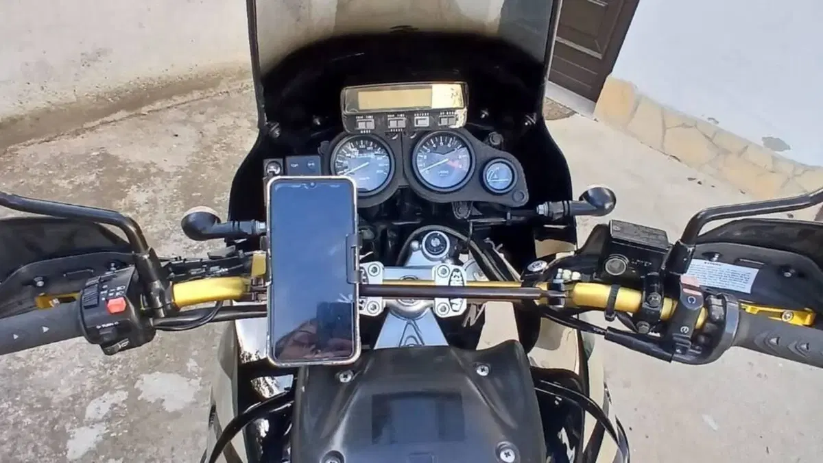 Honda Africa Twin XRV 750 (1996 - 02)  (6)
