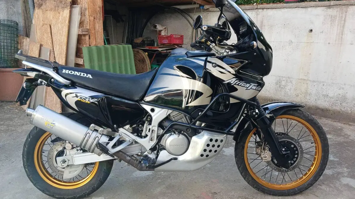 Honda Africa Twin XRV 750 (1996 - 02) 
