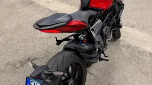 MV Agusta Brutale 800 R (2023 - 25)  (5)