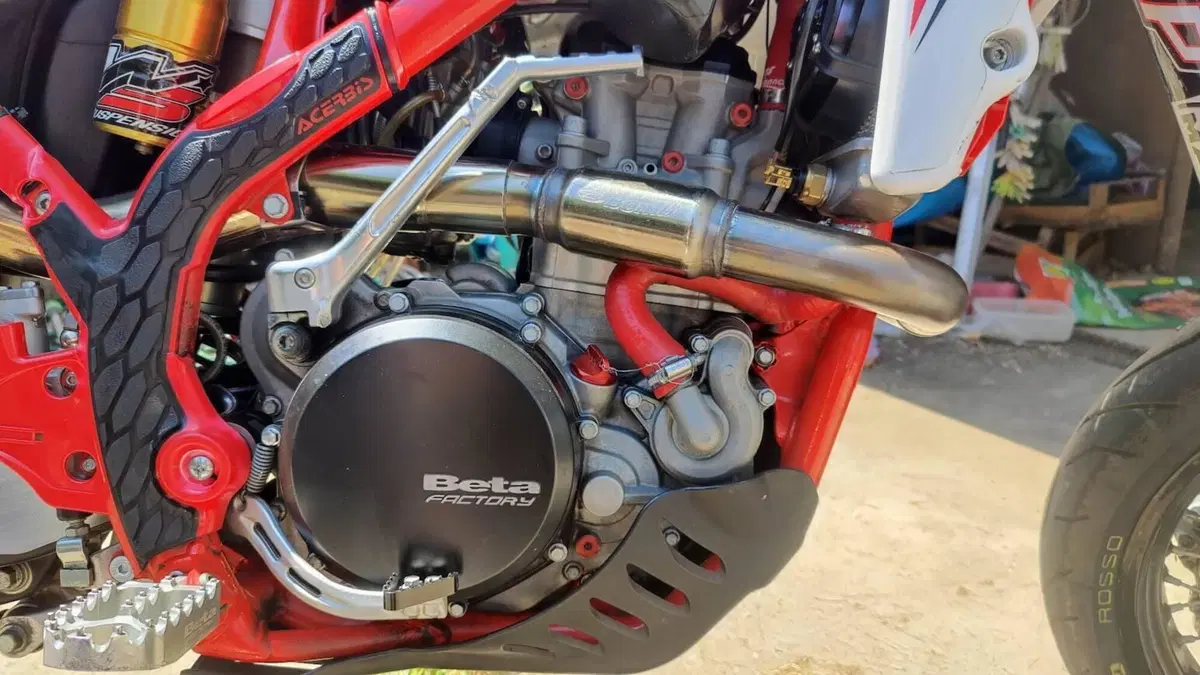 Betamotor RR 450 4T Enduro (2013)  (7)