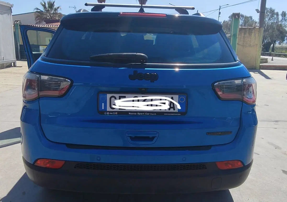 Jeep Compass 1.6 Multijet II 2WD Night Eagle (9)