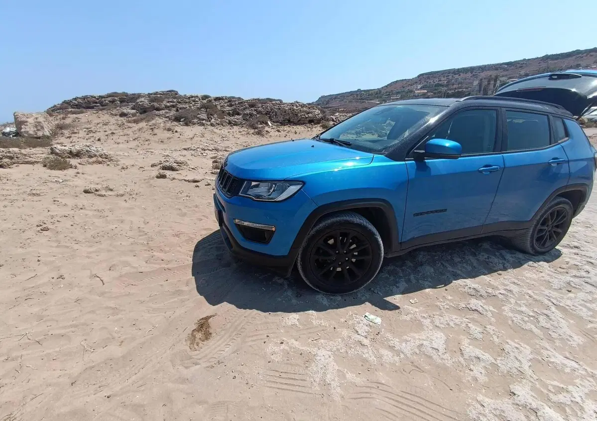 Jeep Compass 1.6 Multijet II 2WD Night Eagle (12)