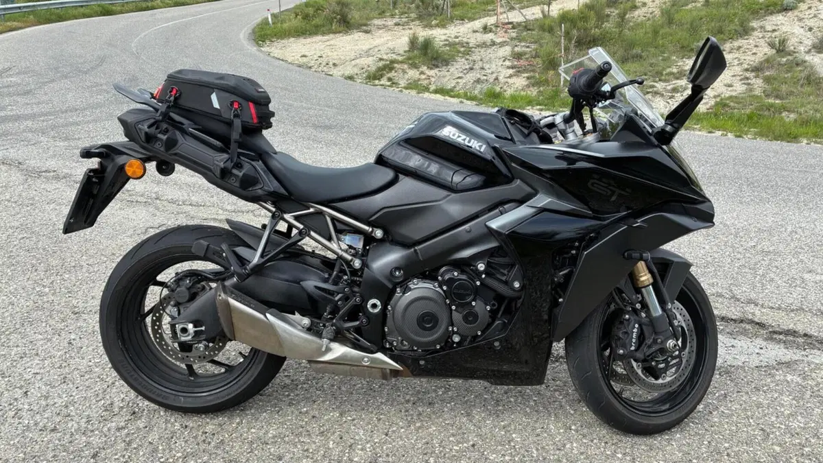 Suzuki GSX-S1000GT (2022 - 24) 