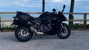 Suzuki GSX-S1000GT (2022 - 24)  (2)