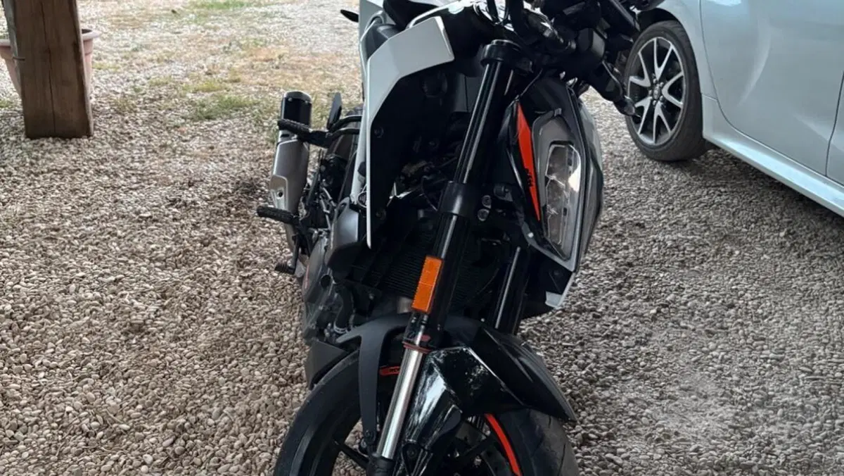 KTM 390 Duke (2021 - 23)  (3)