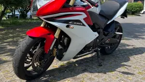 Honda CBR 600 F (2011 - 13)  (2)
