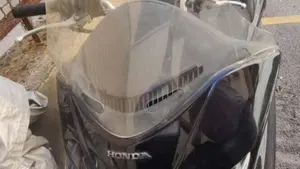 Honda Forza 250 EX (2005 - 07)  (4)