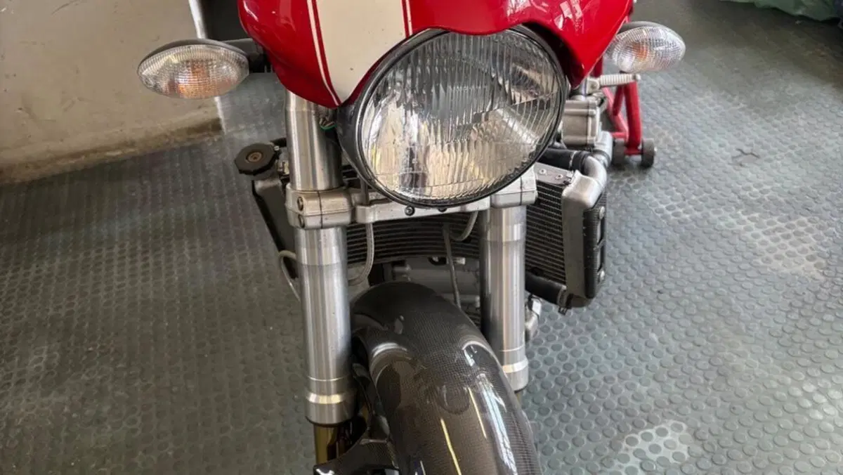 Ducati Monster S4R (2003 - 05)  (4)