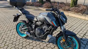 Yamaha MT-07 Pure (2023 - 25)  (2)