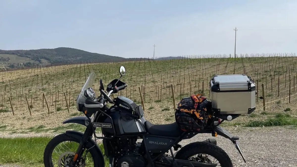 Royal Enfield Himalayan 411 (2021 - 24)  (2)