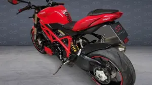 Ducati Streetfighter 848 (2011 - 15)  (4)
