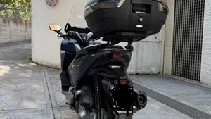 Honda Forza 300 ABS (2018 - 20)  (2)