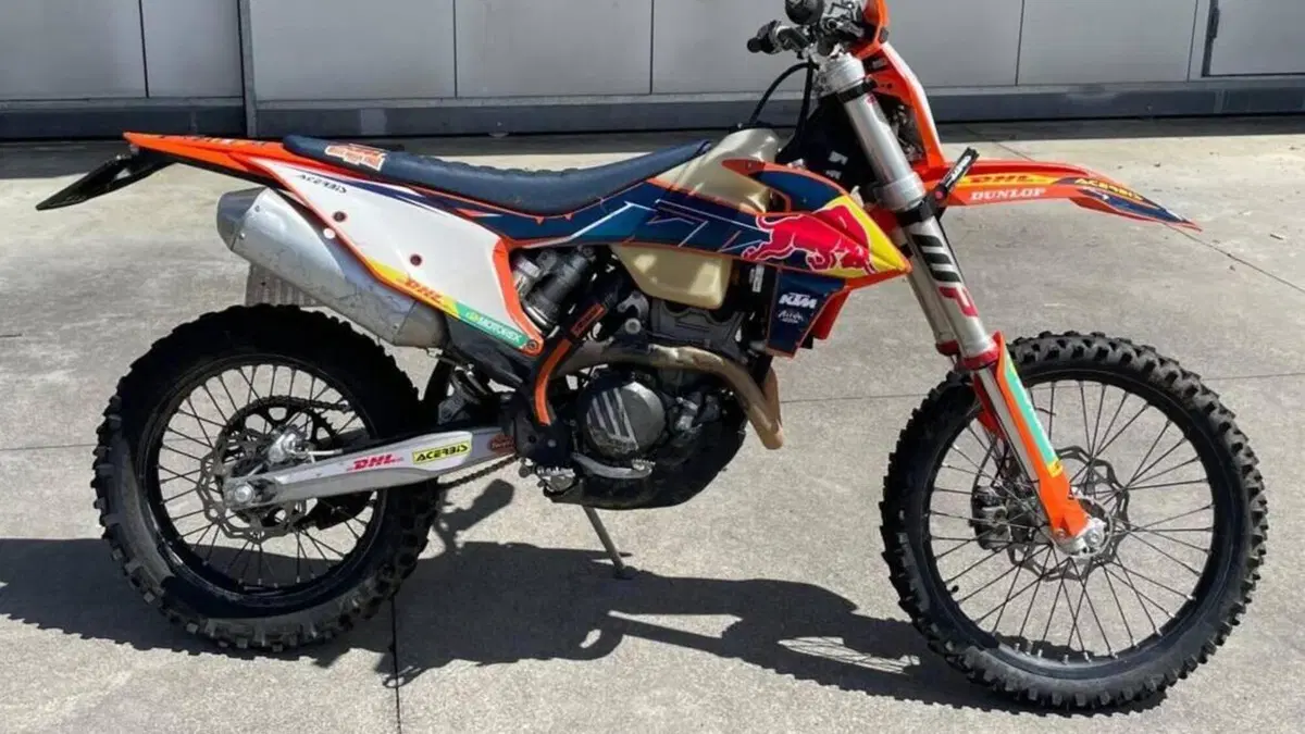 KTM 250 EXC-F (2022)  (4)