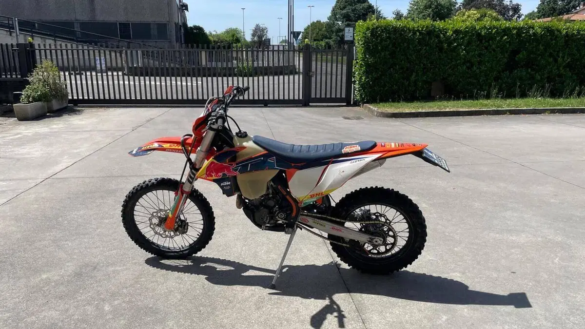 KTM 250 EXC-F (2022)  (5)