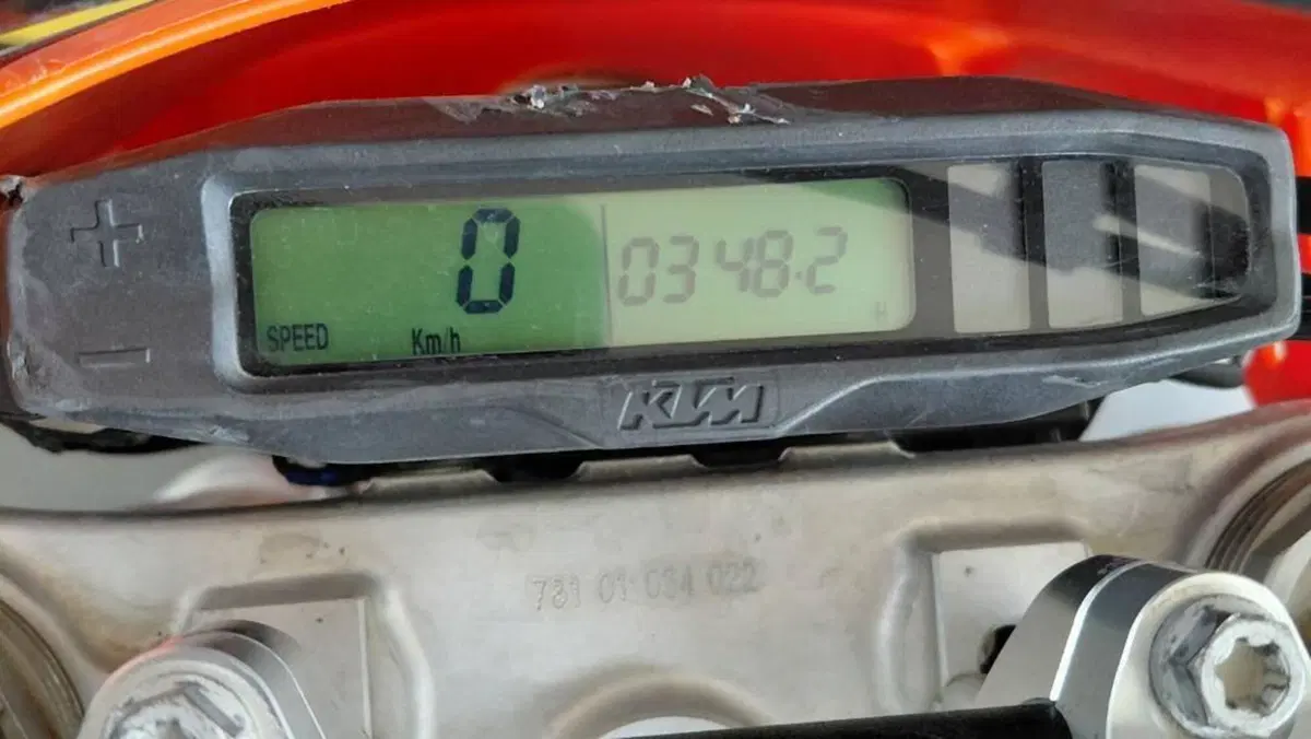 KTM 250 EXC-F (2022)  (7)
