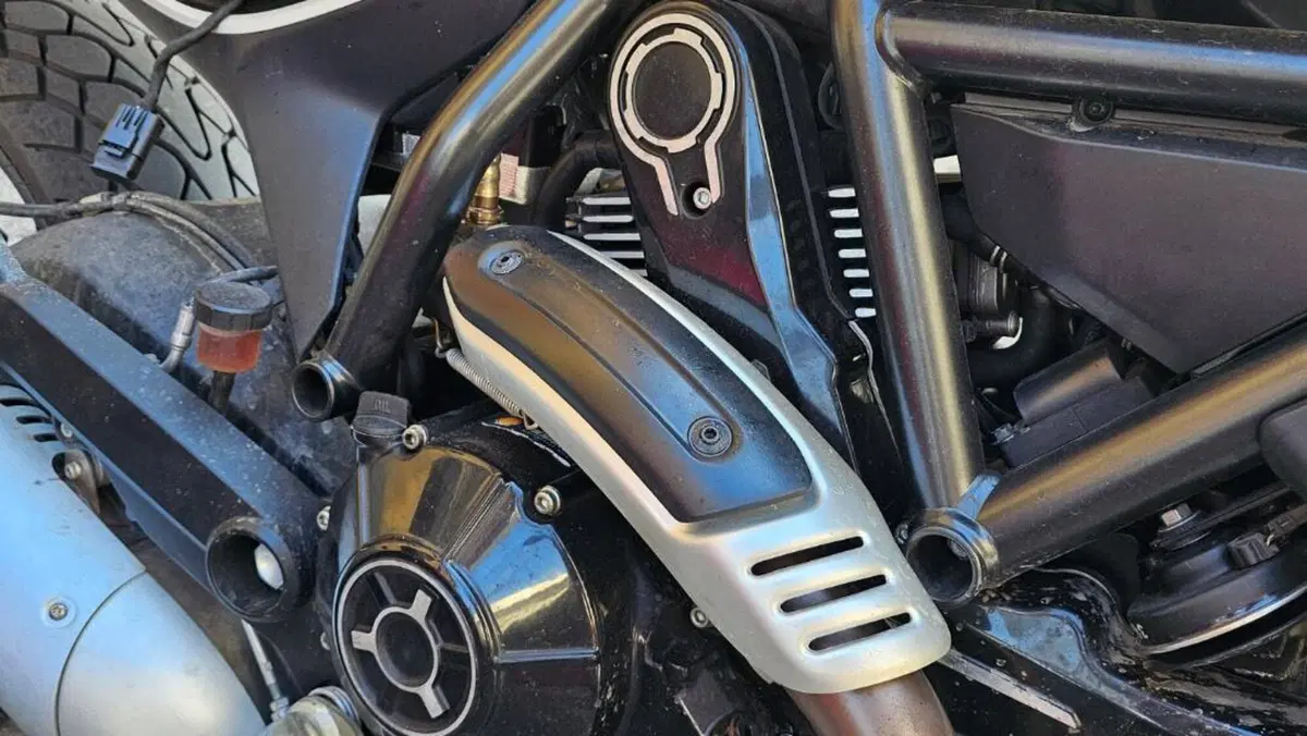 Ducati Scrambler 800 Icon (2017 - 20)  (3)