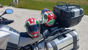 Yamaha XT1200Z Super Ténéré First Edition (2010 - 11)  (7)