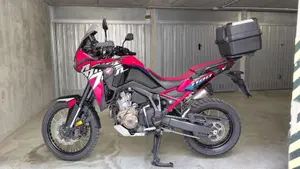 Honda Africa Twin CRF 1100L Urban (2022 - 23)  (4)