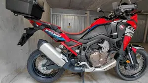 Honda Africa Twin CRF 1100L Urban (2022 - 23)  (7)