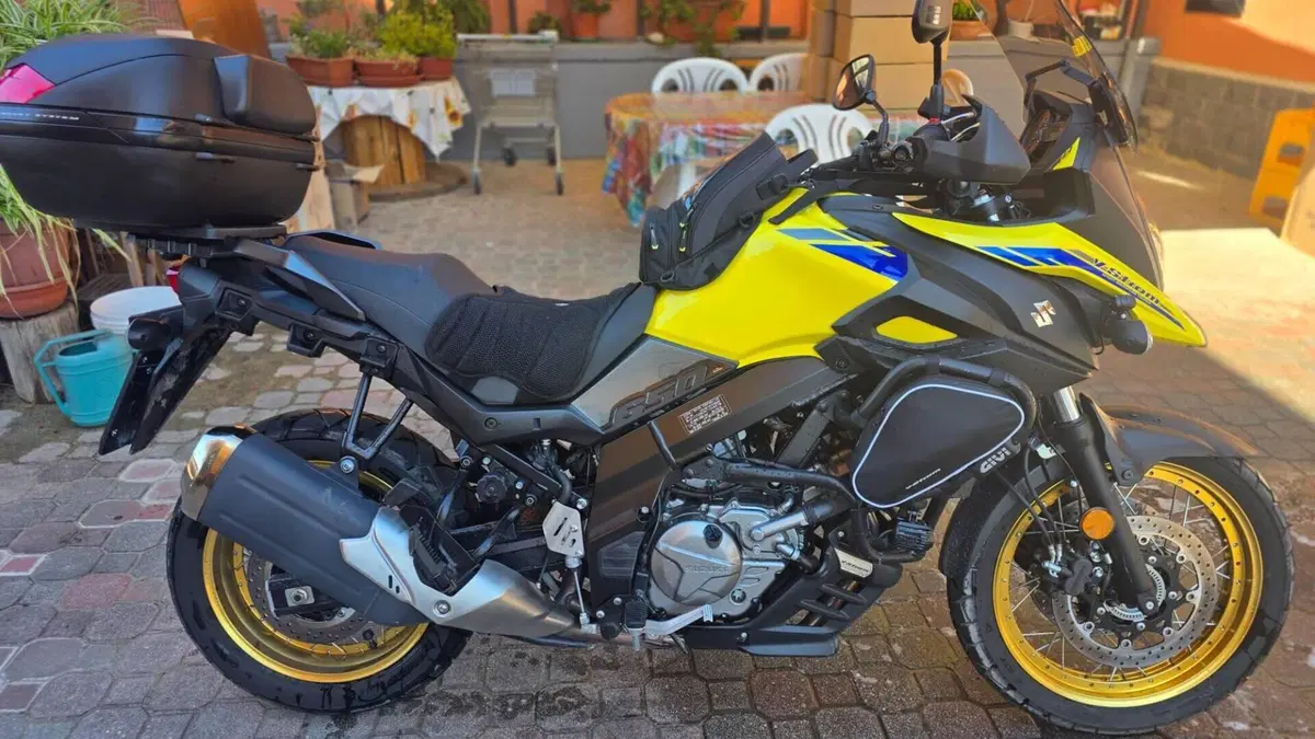 Suzuki V-Strom 650XT (2021 - 25) 