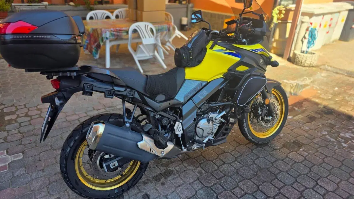 Suzuki V-Strom 650XT (2021 - 25)  (5)