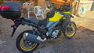Suzuki V-Strom 650XT (2021 - 25)  (5)
