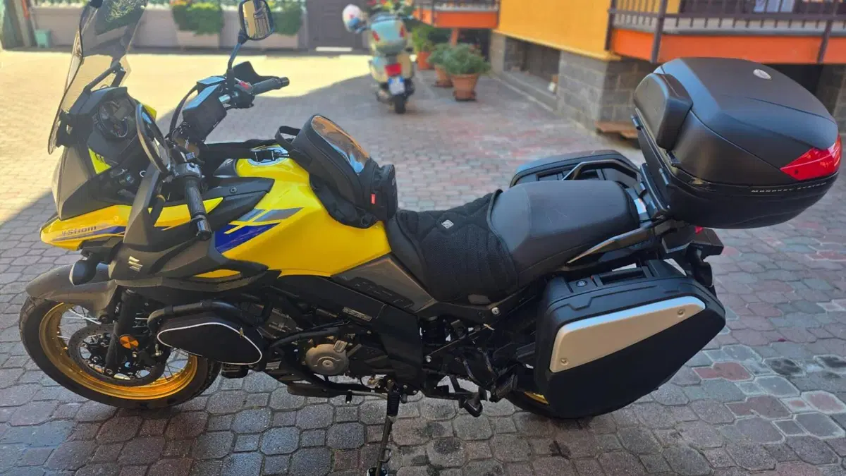 Suzuki V-Strom 650XT (2021 - 25)  (13)