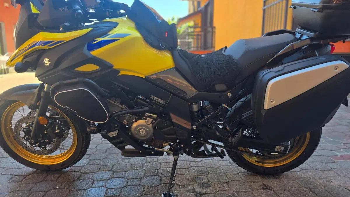 Suzuki V-Strom 650XT (2021 - 25)  (14)