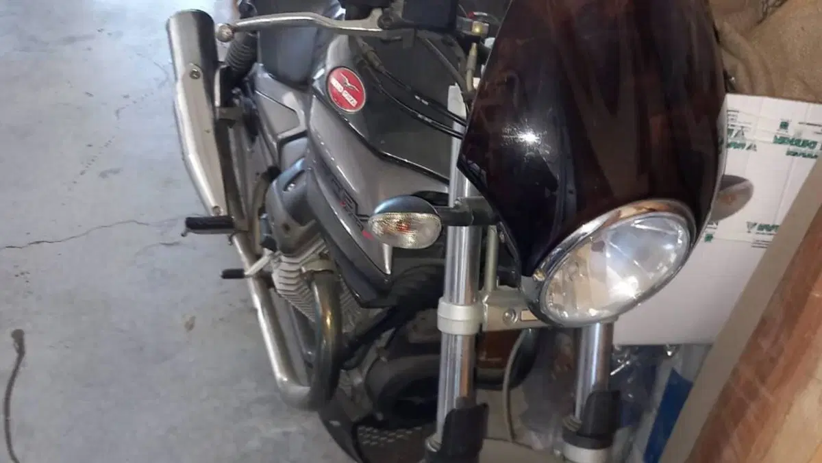 Moto Guzzi Breva V 750 i.e.  (2)