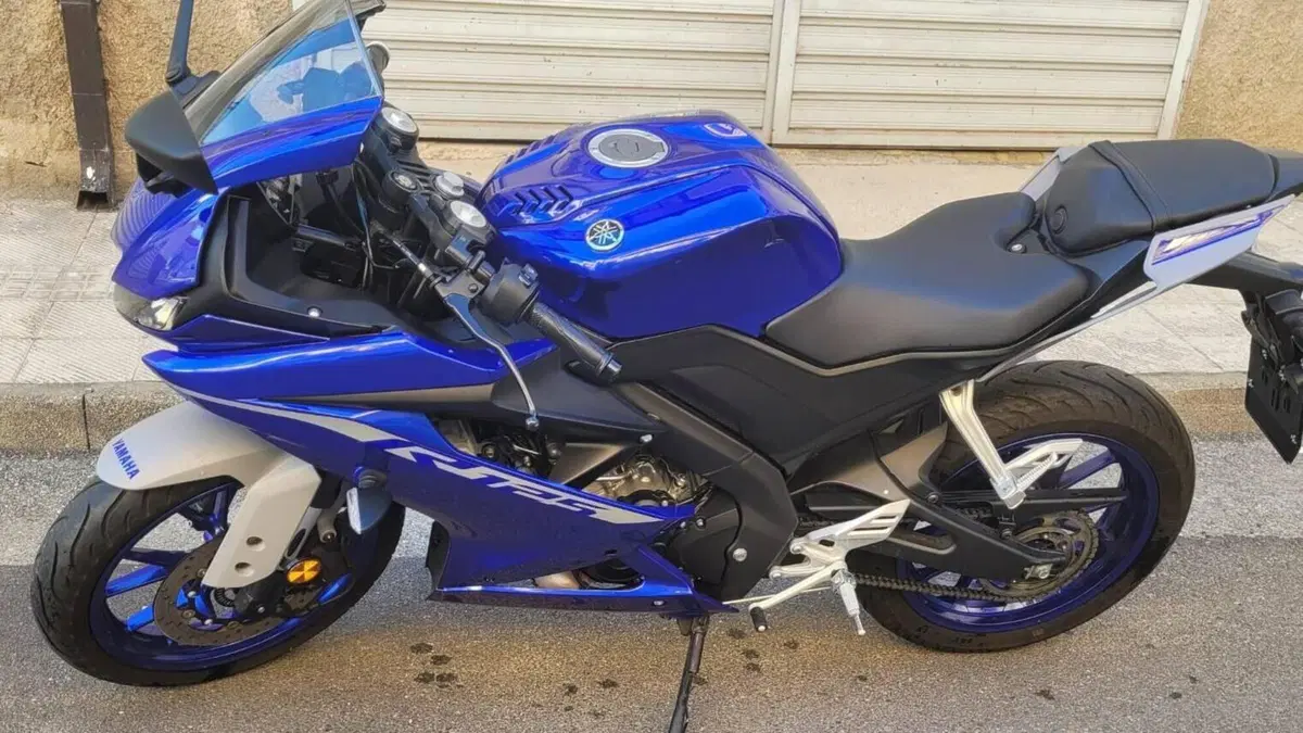 Yamaha YZF R125 (2021 - 22)  (2)