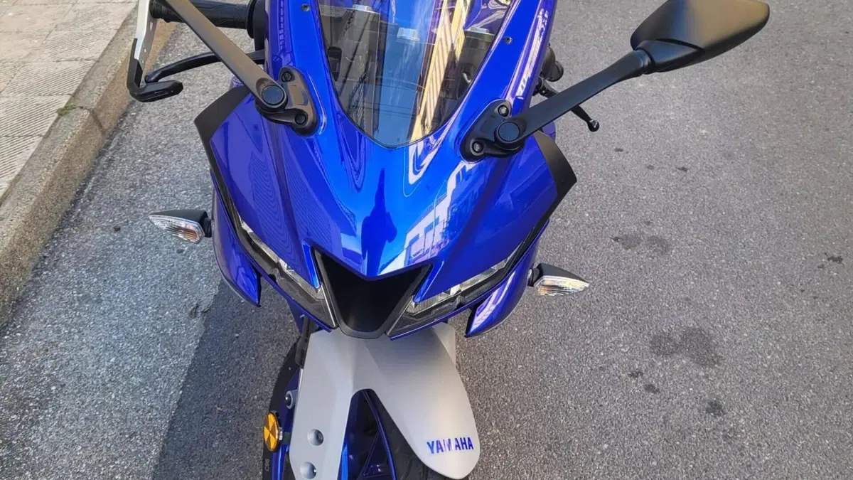 Yamaha YZF R125 (2021 - 22)  (3)
