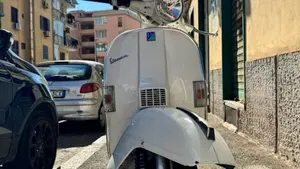 Piaggio Vespa 150 PX MA a.e.  (2)