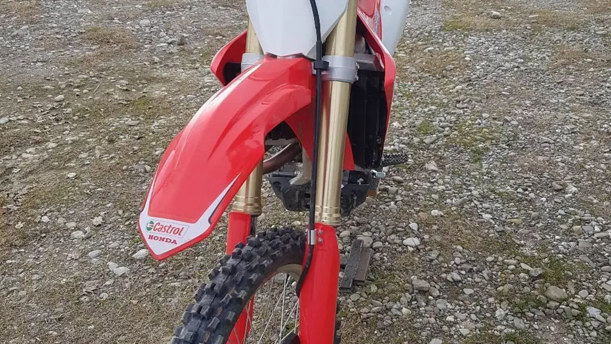 Honda CRF 450R (2018)  (4)