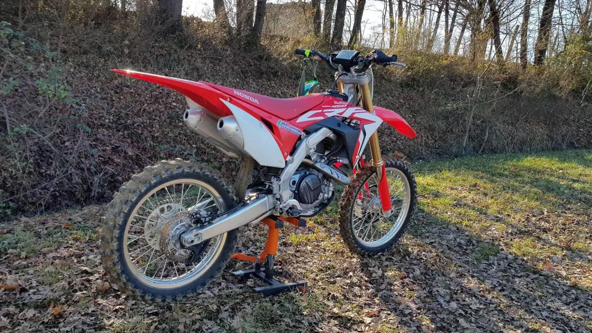 Honda CRF 450R (2018) 