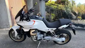 Moto Guzzi V100 Mandello (2022 - 24)  (5)