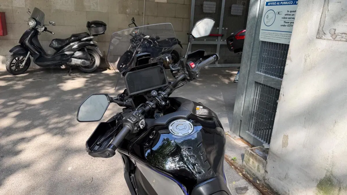 Yamaha Tracer 9 GT+ (2023 - 24)  (2)