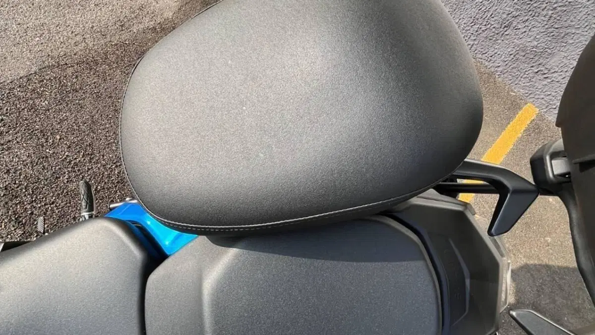 Suzuki GSX-S1000GT (2022 - 24)  (6)