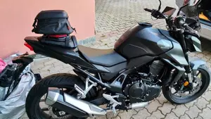Honda CB 750 Hornet (2025)  (3)