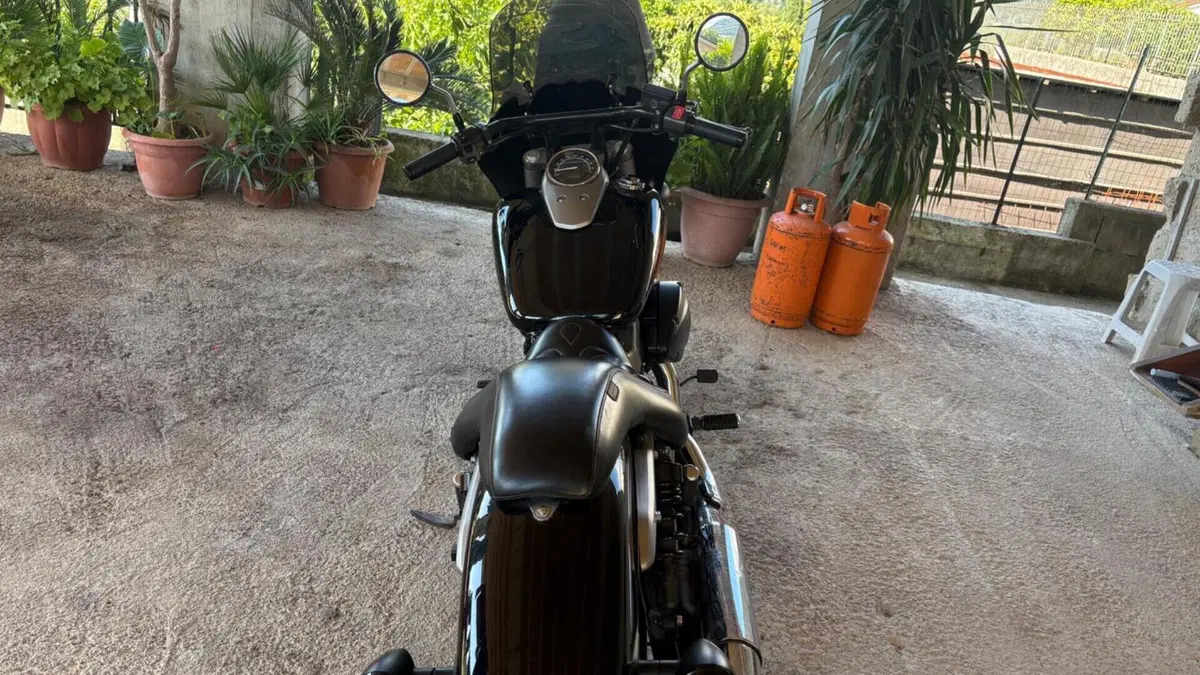 Honda VT 750 Shadow Black Spirit (2007 - 16)  (3)